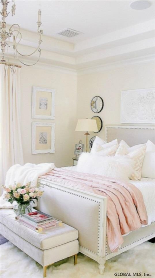 184 Spring St, Saratoga Springs, NY 12866 - photo 6