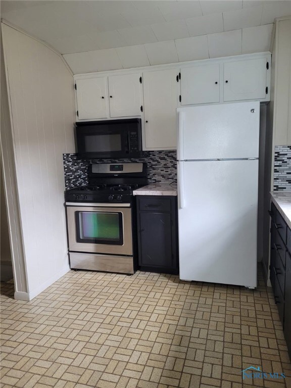 214 Lime St, Woodville, OH 43469 - photo 4