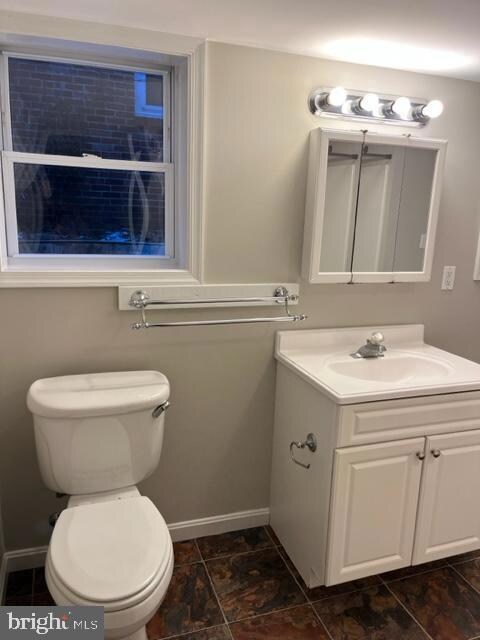 112 Cherrydell Rd, Catonsville, MD 21228 - photo 2