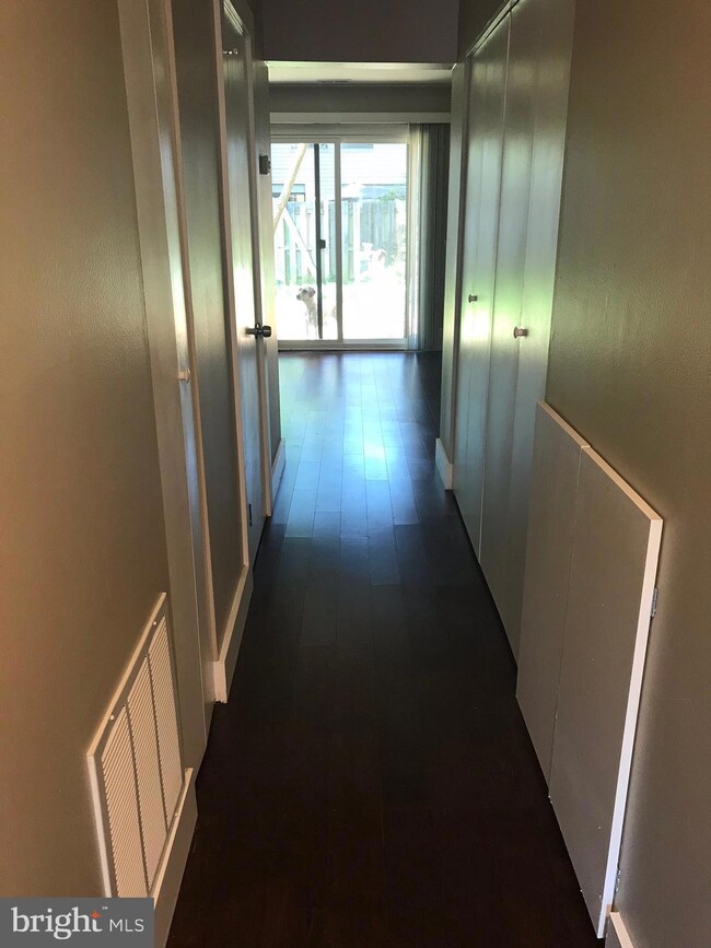 1074 Cedar Ridge Ct, Annapolis, MD 21403 - photo 7