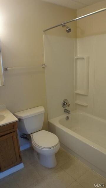 5210 Main St unit 308, White Hall, PA 18052 - photo 6