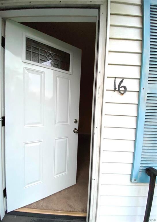 16 Ortega St, Tamaqua, PA 18252 - photo 3