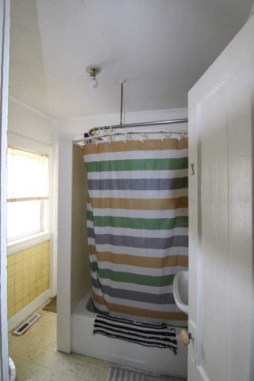 6 1/2 Leonard St, Milford, MA 01757 - photo 6