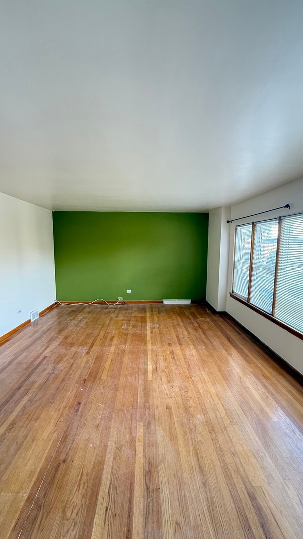 10301 Chaucer St, Westchester, IL 60154 - photo 4