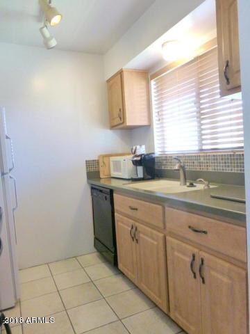 Camelback House - Kitchen 1