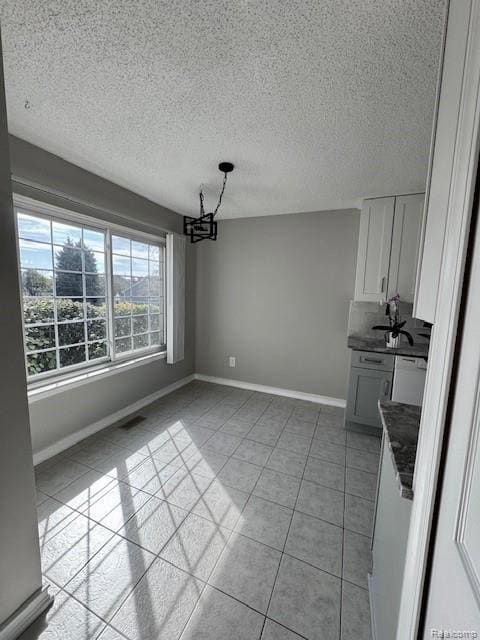 31063 Columbia Dr unit 13, Novi, MI 48377 - photo 7