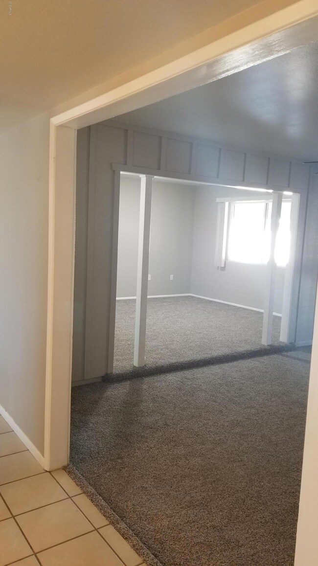 9952 W Tarrytown Ave, Sun City, AZ 85351 - photo 6