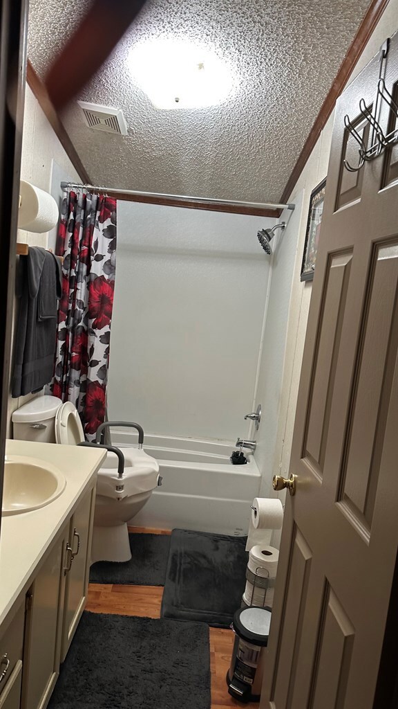 Hall Bath Room