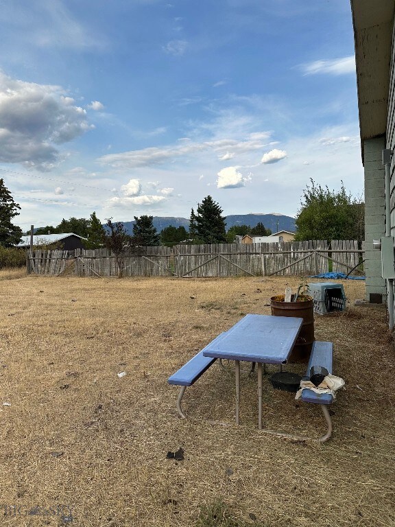 320 Fagin St, Ennis, MT 59729 - photo 4