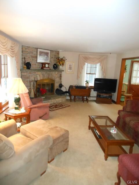6358 Chestnut Hill Rd, Coopersburg, PA 18036 - photo 5