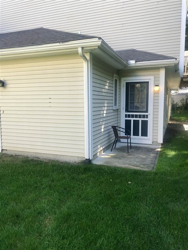 66 Prescott St unit 66, Nashua, NH 03064 - photo 4