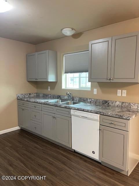 1970 Sunlit Fields Ct, North Pole, AK 99705 - photo 4