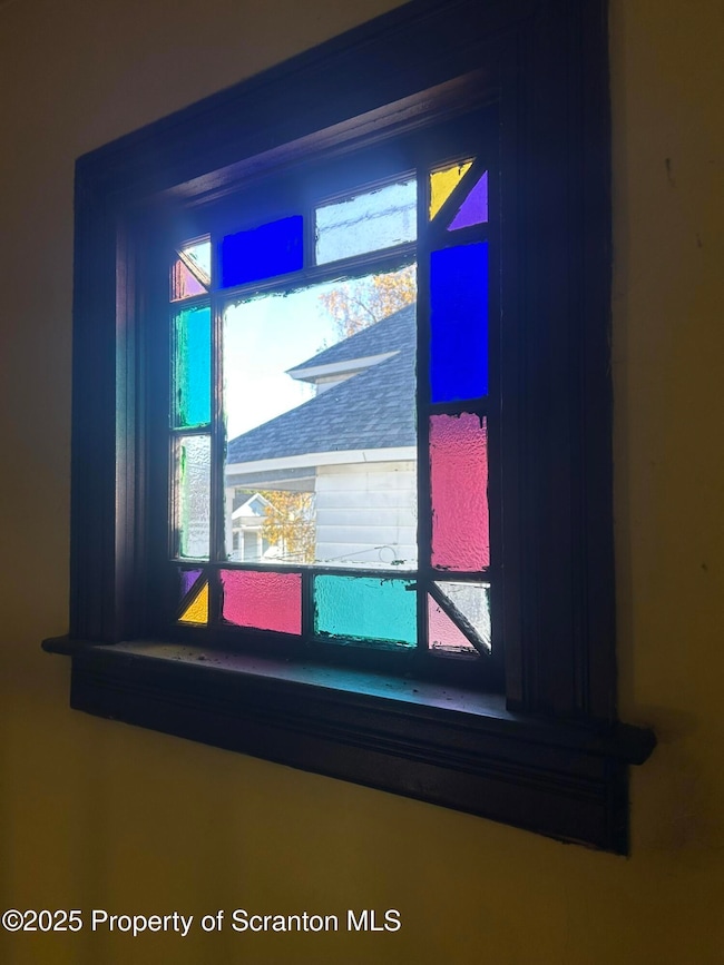 626 Cherry St, Scranton, PA 18505 - photo 3