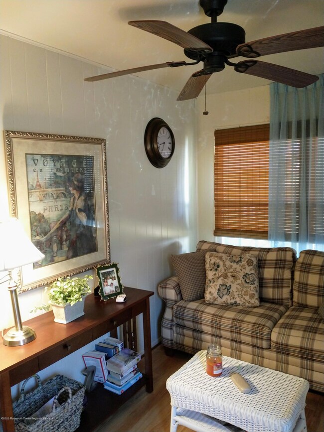 7B Myrtle 56