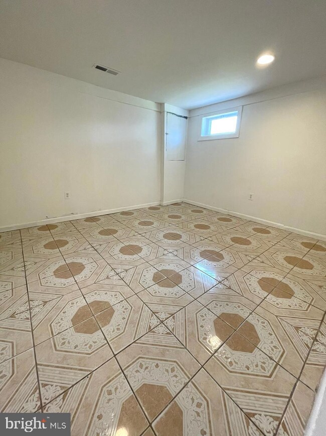 5400 55th Place, Riverdale, MD 20737 - photo 7