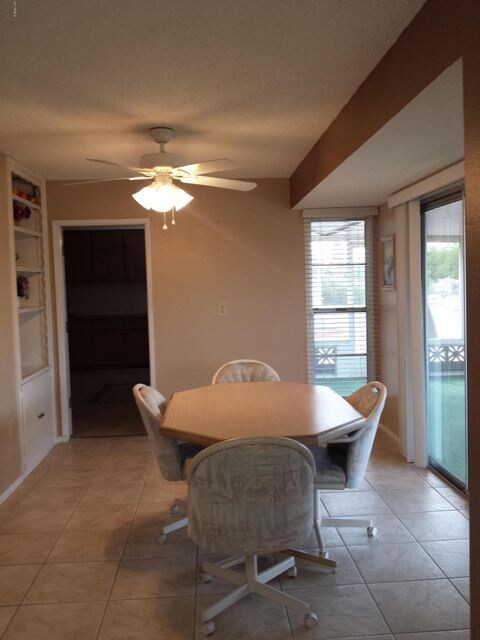 Silver Bell Breakfast Room