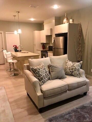 705 Murphy Ave unit 1, Donna, TX 78537 - photo 2