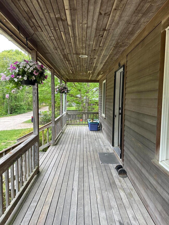 96 Manchester Ave, Oak Bluffs, MA 02557 - photo 4