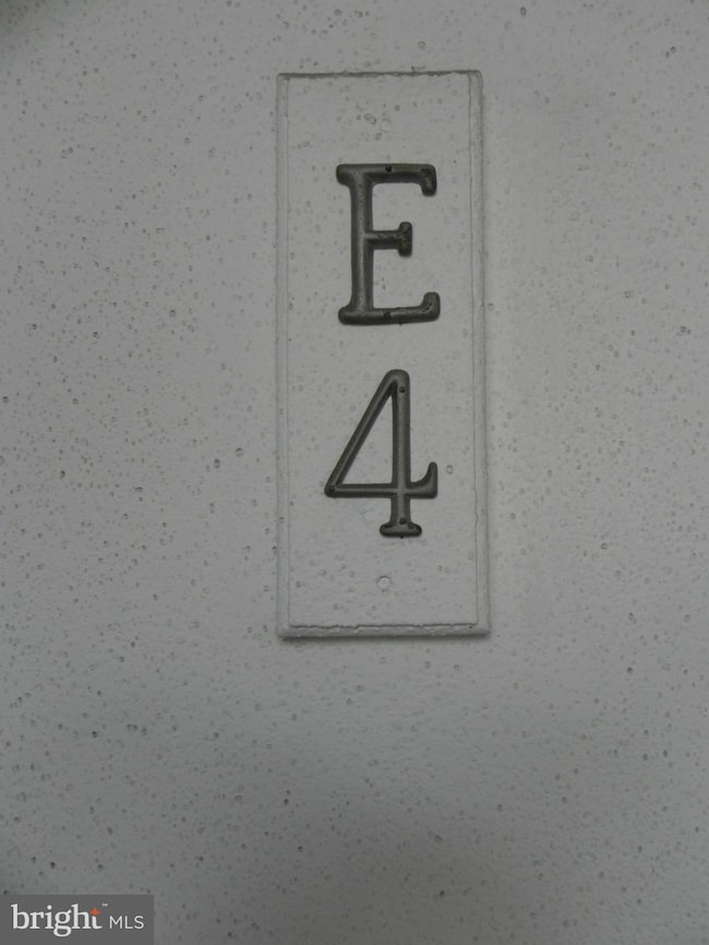 1011 Hunter St unit E4, Baltimore, MD 21202 - photo 5