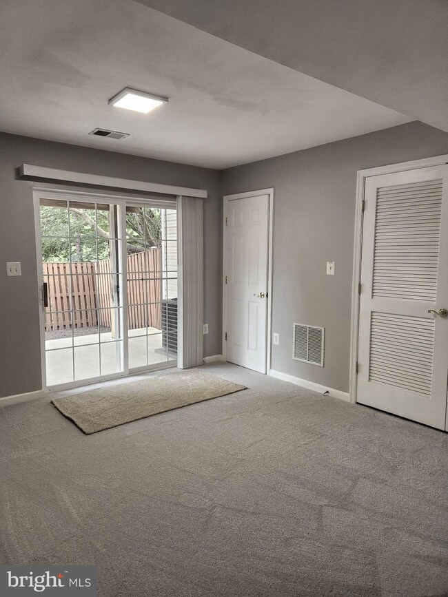 10544 Falkirk Way, Manassas, VA 20109 - photo 5