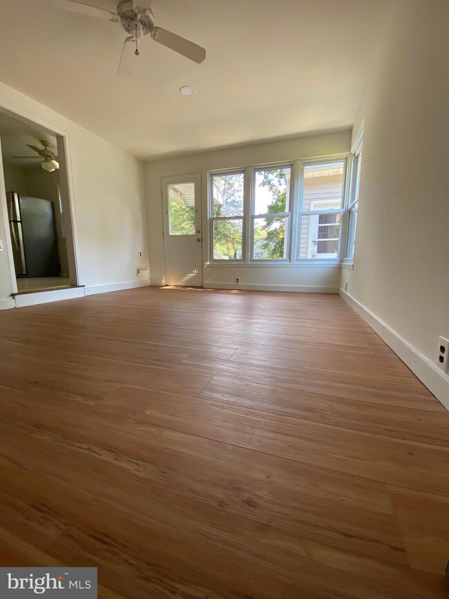 1004 W Groveland Ave, Somers Point, NJ 08244 - photo 6