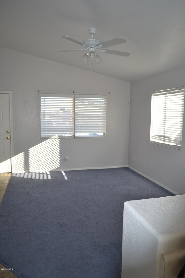 8004 E Jennifer Anne Dr, Tucson, AZ 85730 - photo 7
