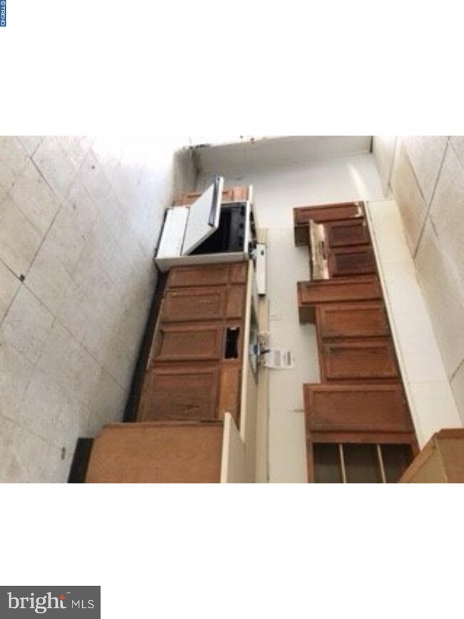 315 Broad St, Beverly, NJ 08010 - photo 5