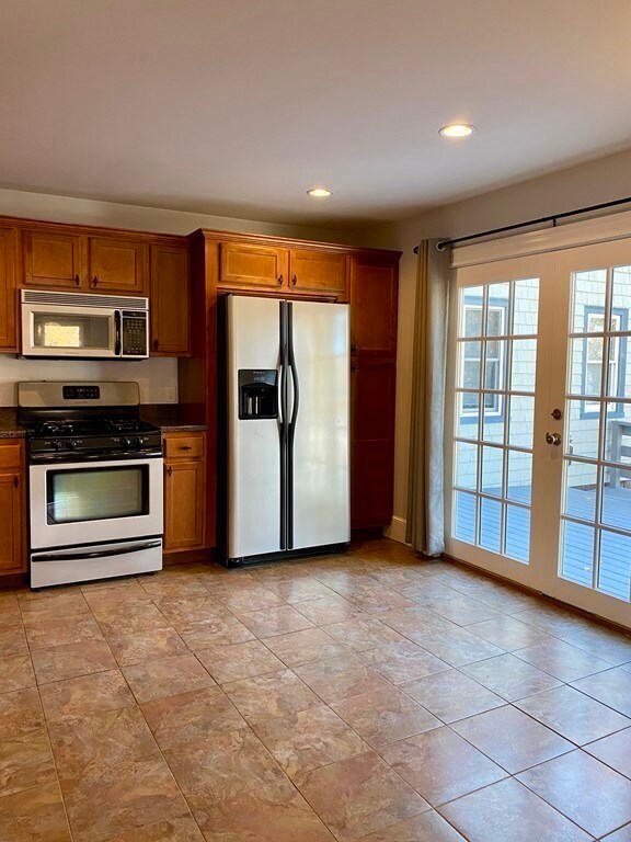 337 Commercial St unit 1, Weymouth, MA 02188 - photo 7