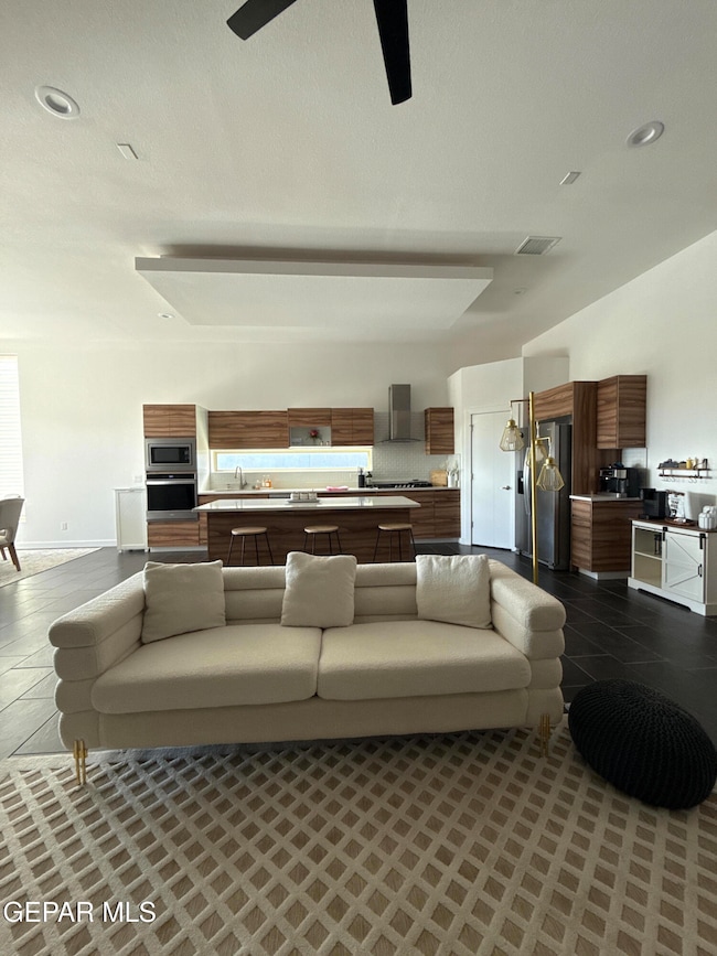 13010 Terrington Ave, Horizon City, TX 79928 - photo 5