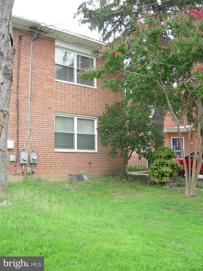 8324 12th Ave, Silver Spring, MD 20903 - photo 2