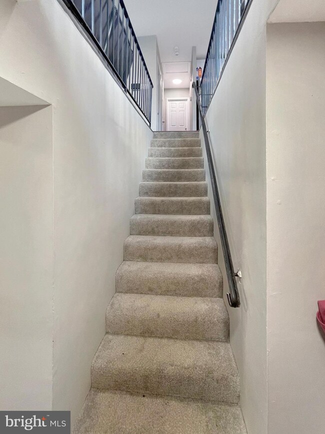 924 Elfin Ave, Capitol Heights, MD 20743 - photo 4