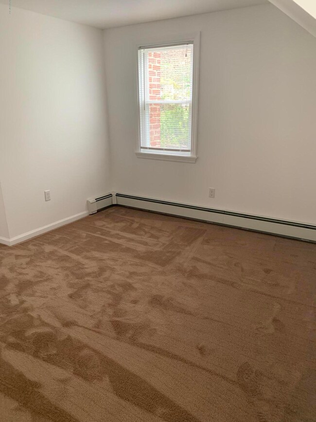 39 Pemberwick Rd, Greenwich, CT 06831 - photo 7