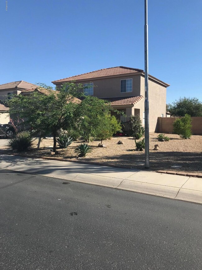 12731 W Larkspur Rd. . 5