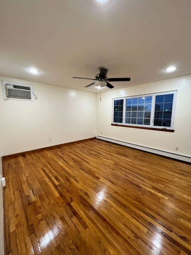 136 Grant Ave unit 2fl, Harrison, NJ 07029 - photo 6