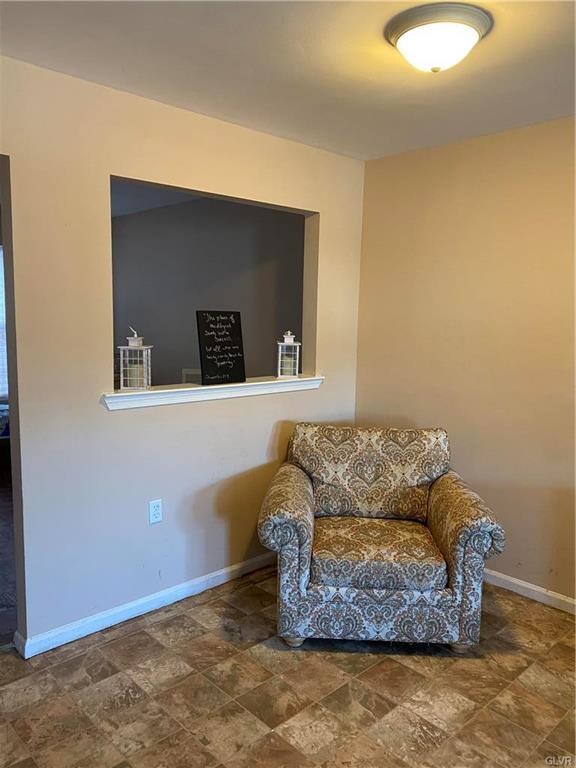 2830 Rhonda Ln, Allentown, PA 18103 - photo 6