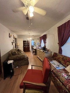 219 N Hagerman St, Houston, TX 77011 - photo 4