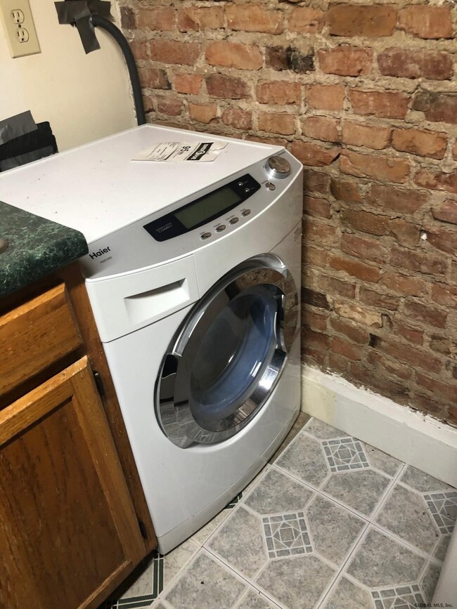 1519 New Scotland Rd, Slingerlands, NY 12159 - photo 4