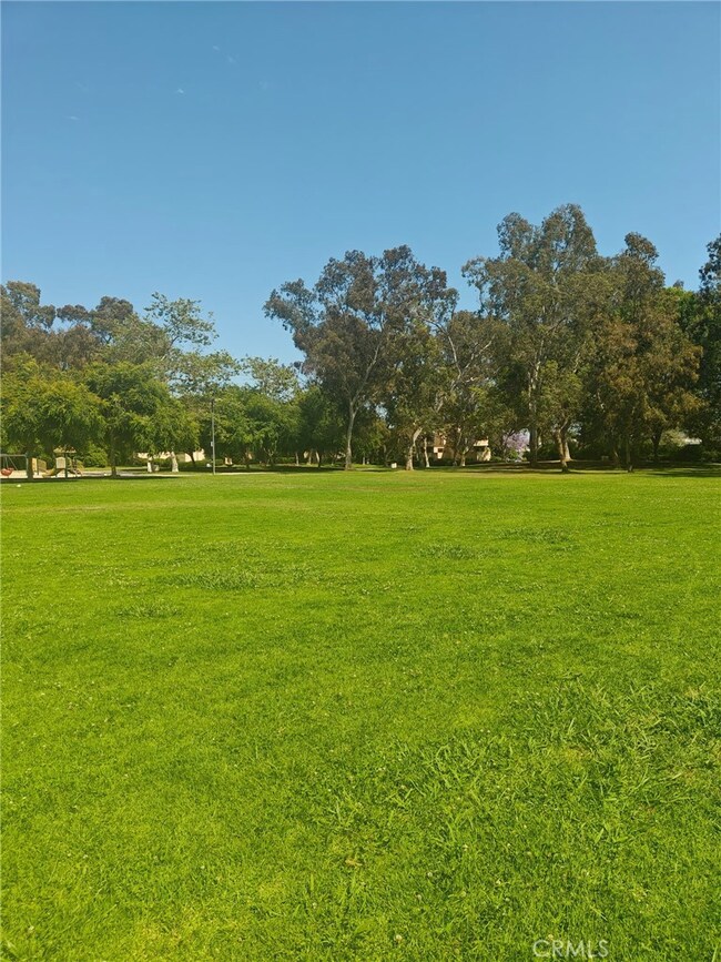 3252 Via Marin unit 9, La Jolla, CA 92037 - photo 2