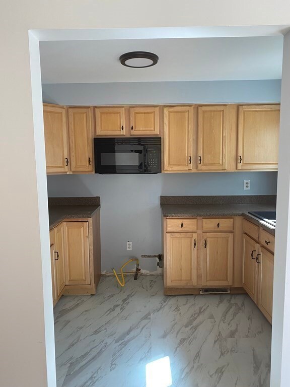 37 Morton St unit B, Jamaica Plain, MA 02130 - photo 7