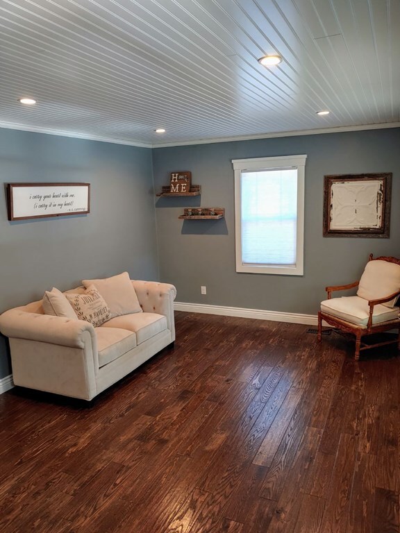 22 Rockcroft Rd, Weymouth, MA 02188 - photo 6