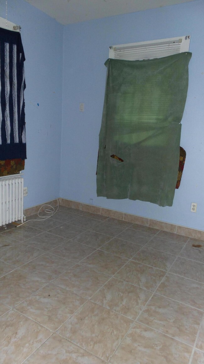 317 Norway Ave, Staten Island, NY 10305 - photo 5