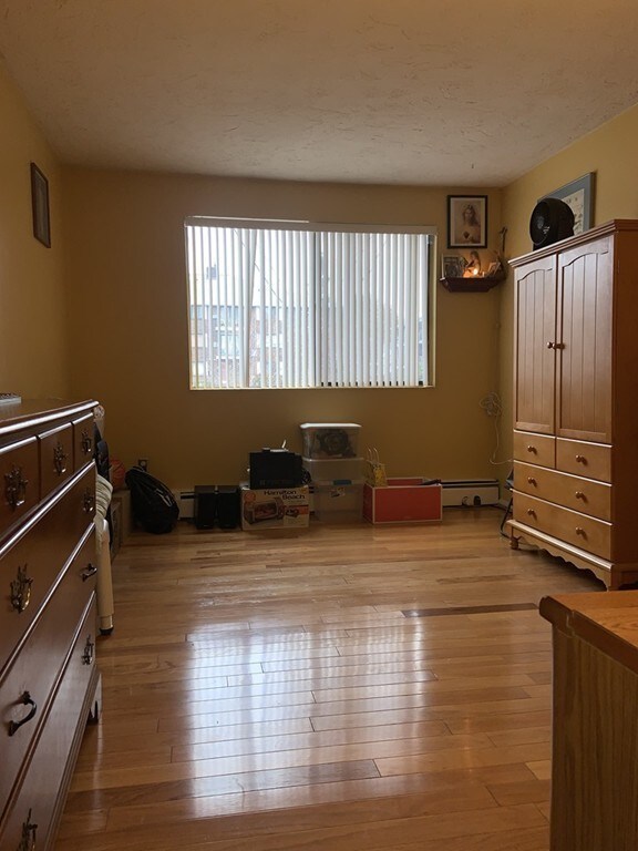 270 E Haverhill St unit 11, Lawrence, MA 01841 - photo 5