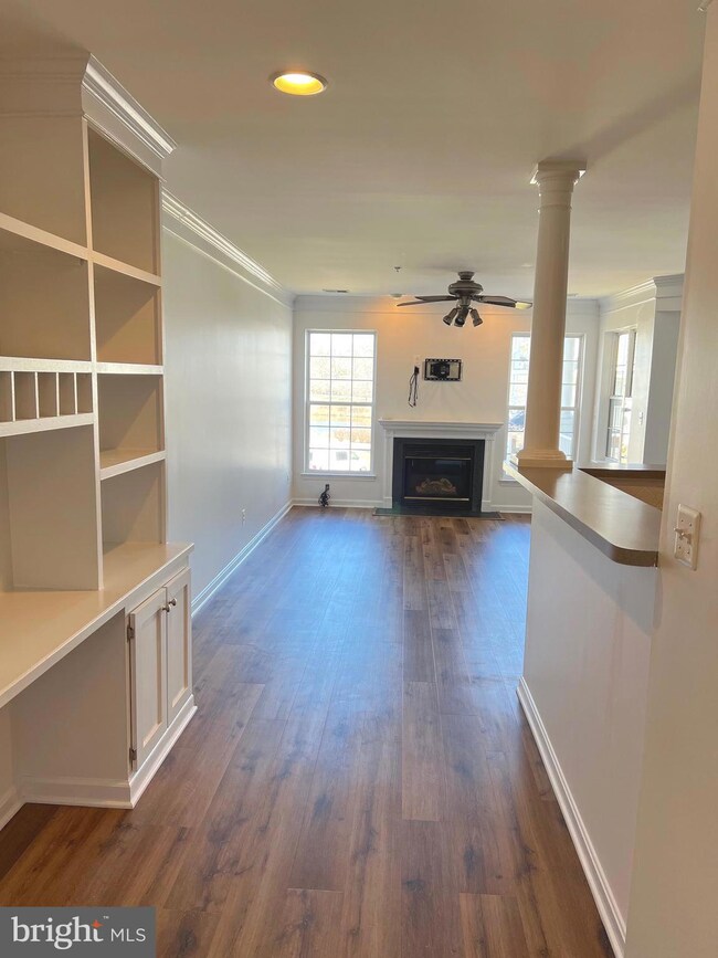 25320 Lake Mist Square unit 202, Chantilly, VA 20152 - photo 6