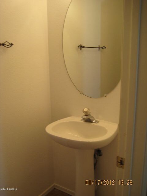 4033 W Hackamore Dr, Phoenix, AZ 85083 - photo 2