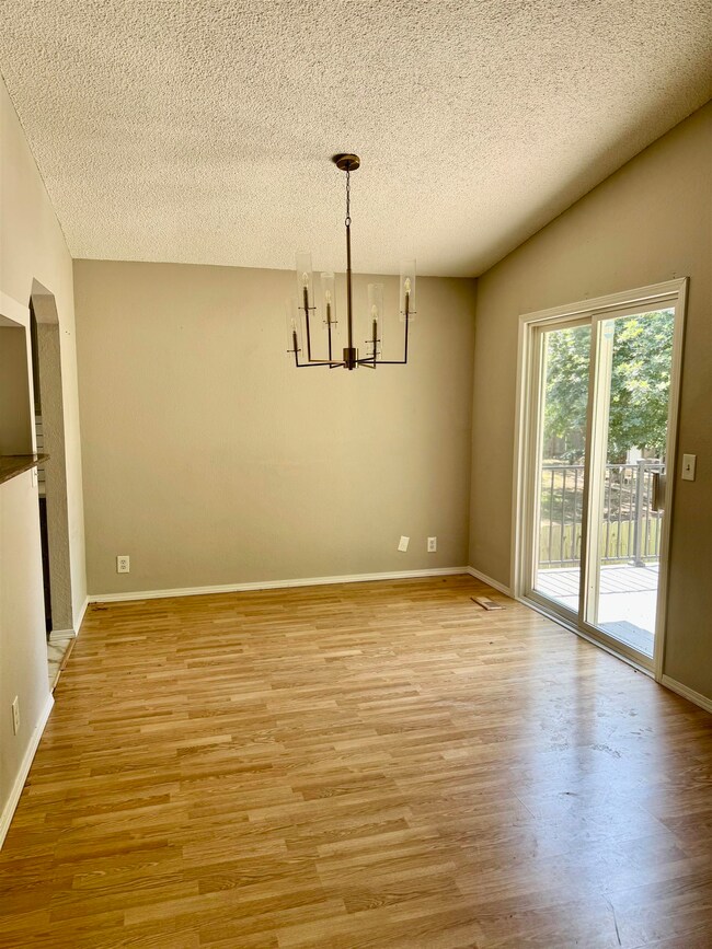 10318 W Dora St, Wichita, KS 67209 - photo 6