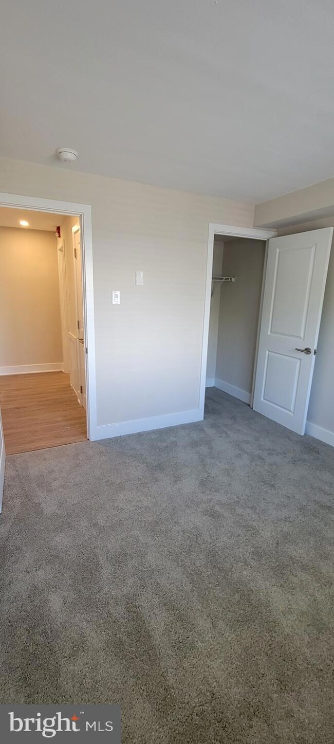 110 W North Ln unit B7, Conshohocken, PA 19428 - photo 5