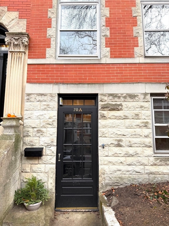 20 Claflin Rd unit A, Brookline, MA 02445 - photo 2