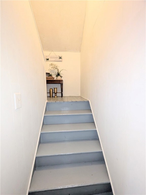 206 Avenue E, Rochester, NY 14604 - photo 6