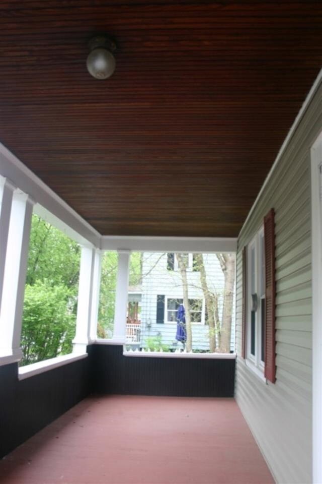 112 Swan St, Schenectady, NY 12302 - photo 2