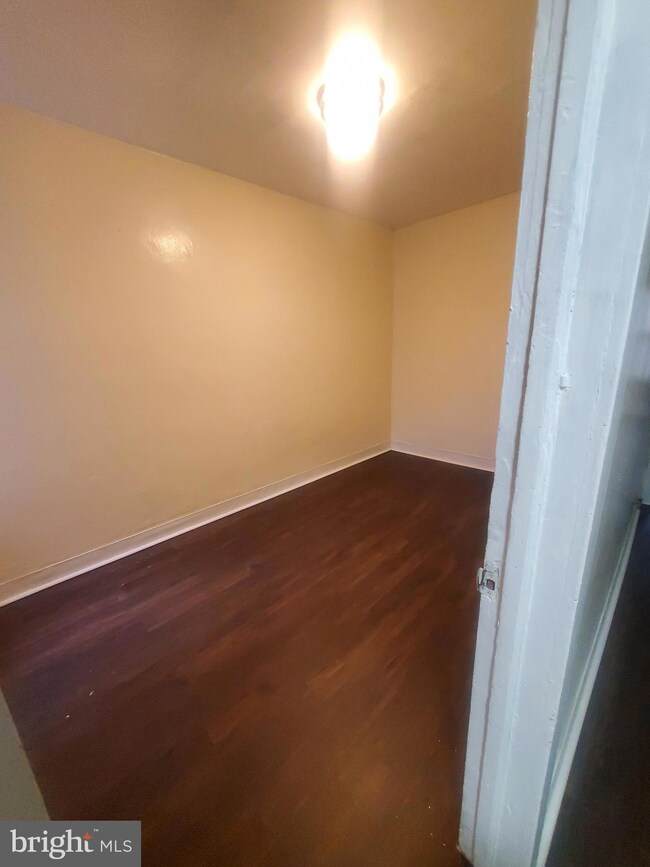 1164 Lansdowne Ave, Camden, NJ 08104 - photo 3